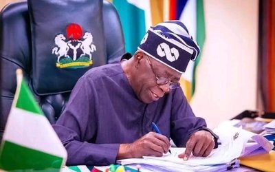 Le président Tinubu nomme un nouveau directeur général à la tête de la NEXIM